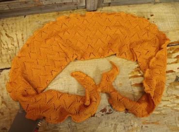 Preview: Minischal, Halstuch Daisy Honig von Invero Merino, reine Merinowolle